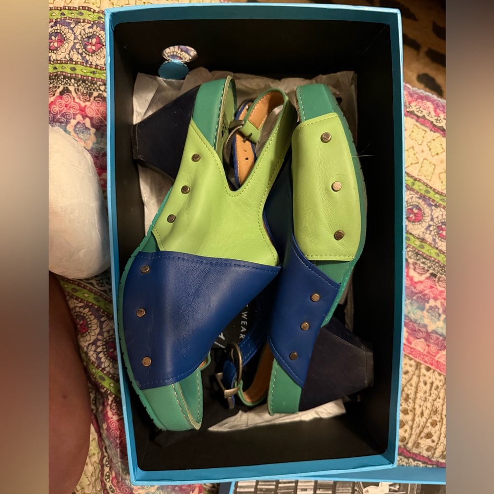 Fluevog slingbacks size 11